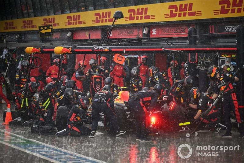 F1的雨胎不受轮胎更换规则的约束。